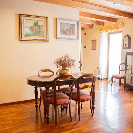 Manzoni Center * Bardolino