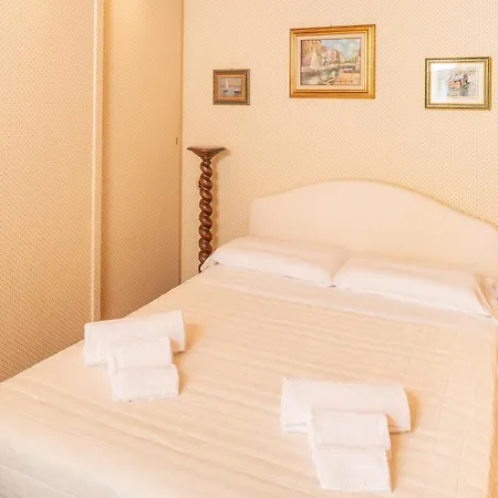 Lägenhet Manzoni Center *